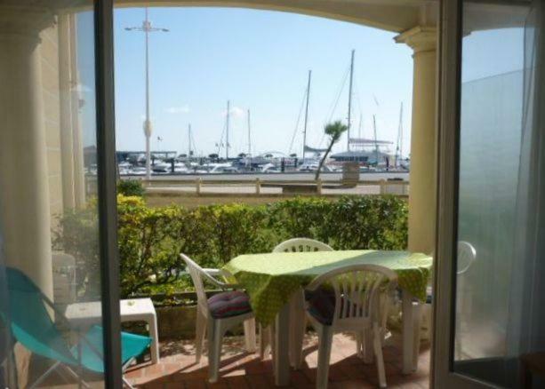 아르카숑 T2 Face Au Port De Plaisance Et Plage D'Eyrac -Terrasse -Parking 아파트 외부 사진